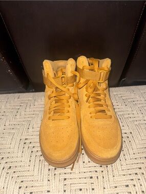 Nike Air Force 1 High LV8 Wheat Brown High-Top Sneakers